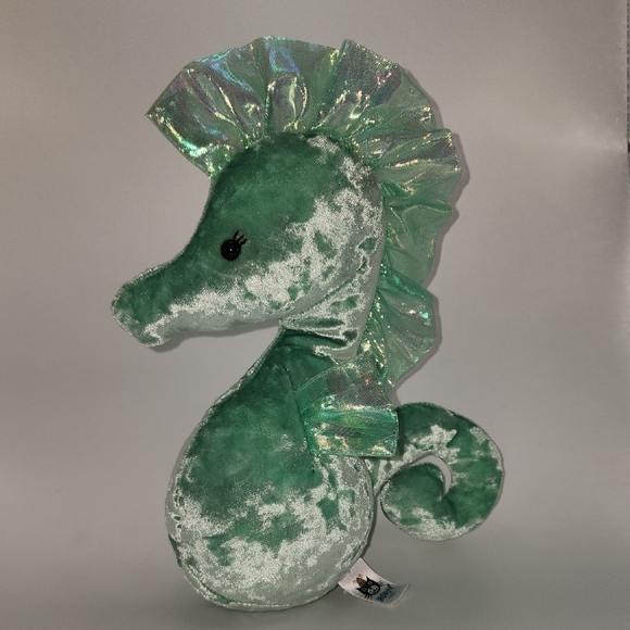 Jellycat Other - Jellycat Coral Cutie Light Green Plush